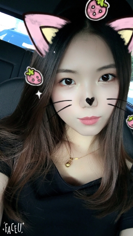 盛开的花朵的第一张照片--哈尔滨相亲服务中心