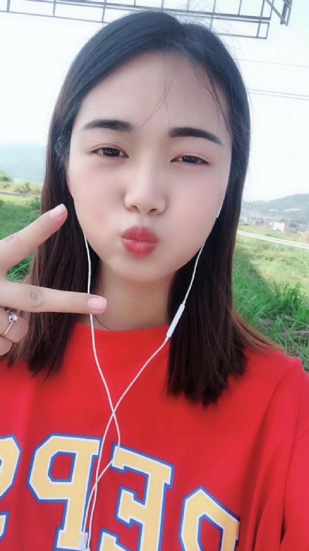 深拥必定温暖的第一张照片--哈尔滨相亲服务中心