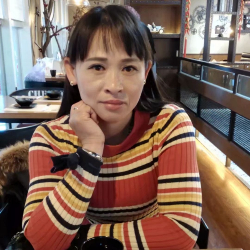 玫瑰花的第一张照片--哈尔滨相亲服务中心