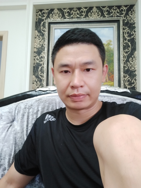 风的第一张照片--哈尔滨相亲服务中心