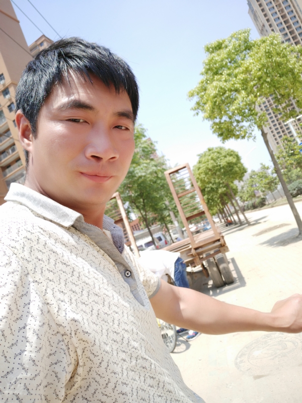 勇哥的第一张照片--哈尔滨相亲服务中心