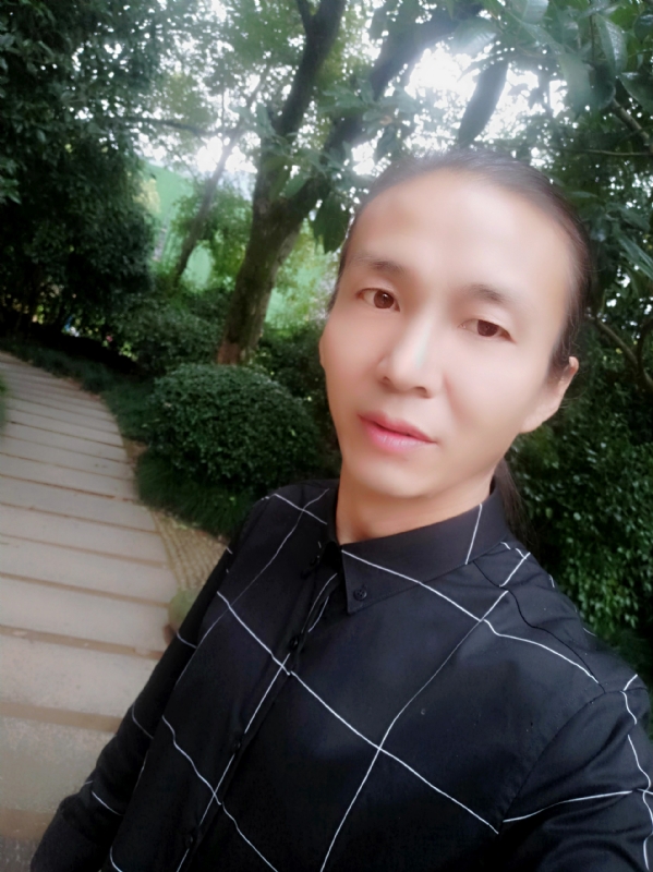 北方的狼的第一张照片--哈尔滨相亲服务中心