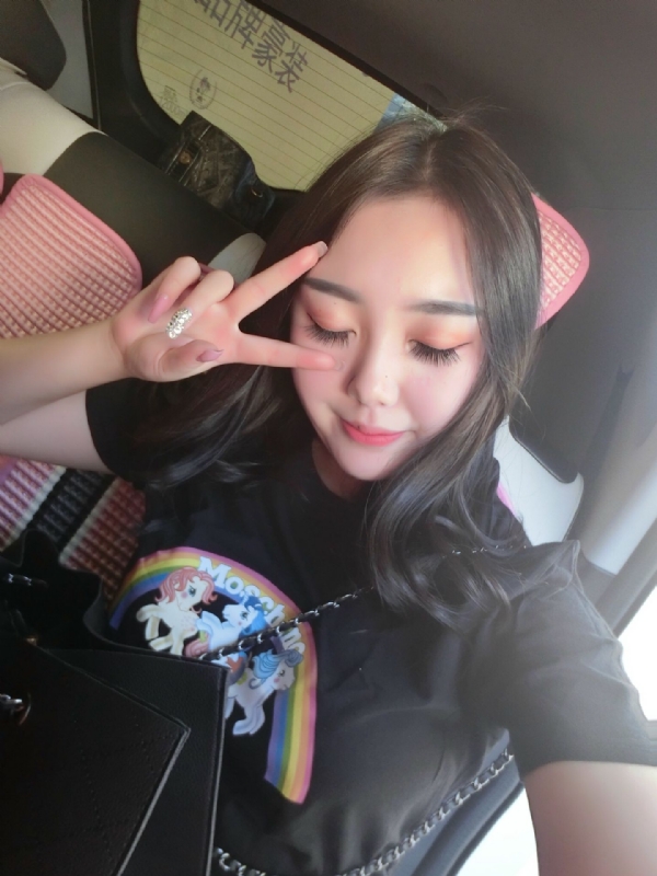 佳怡的第四张照片--哈尔滨相亲服务中心