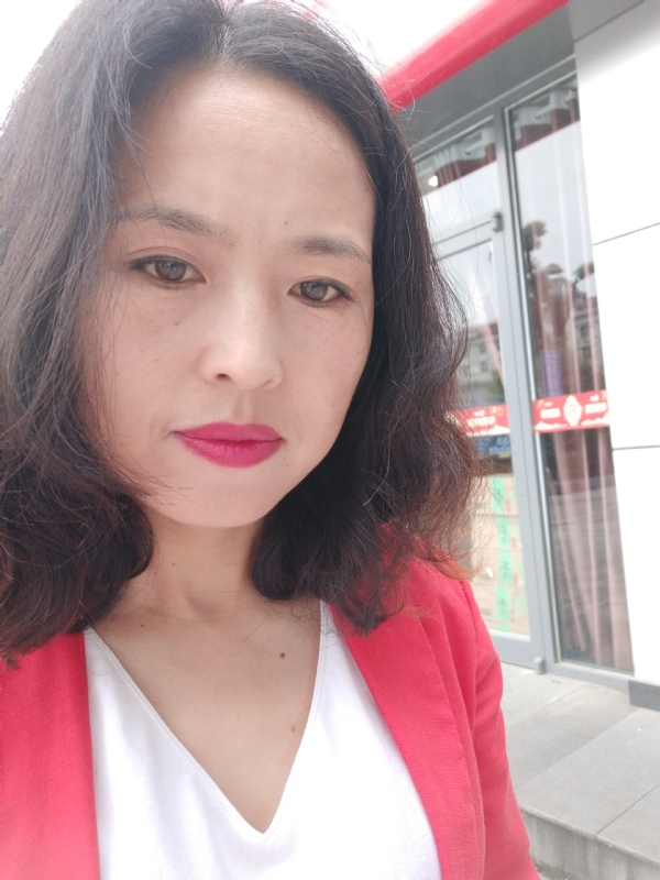 枫叶飘零的第一张照片--哈尔滨相亲服务中心