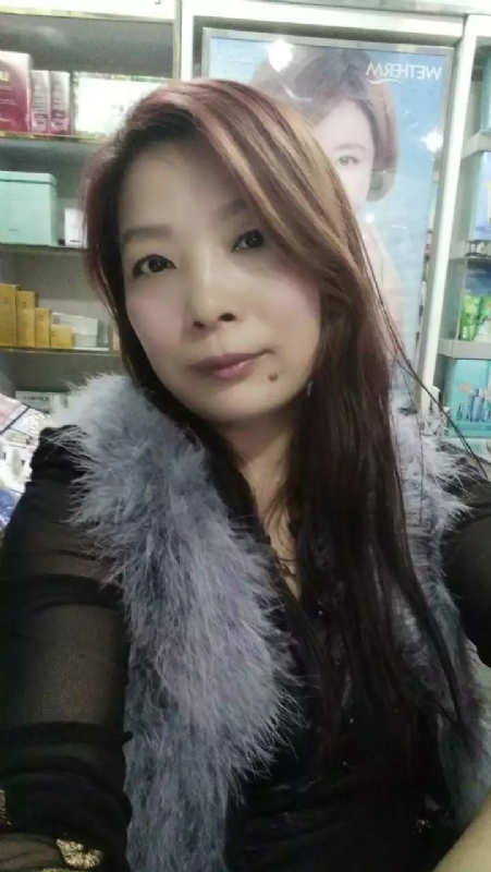 胡静的第二张照片--哈尔滨相亲服务中心