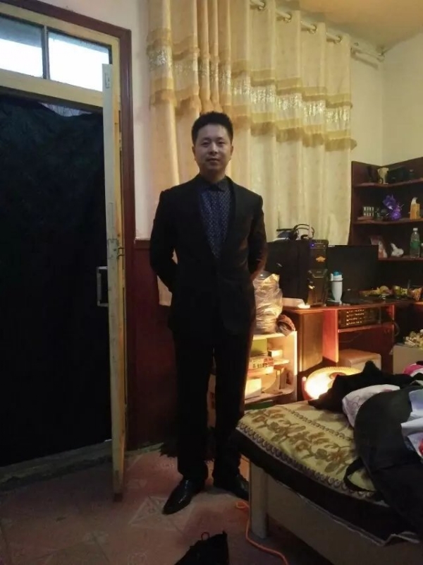 亮亮的第一张照片--哈尔滨相亲服务中心