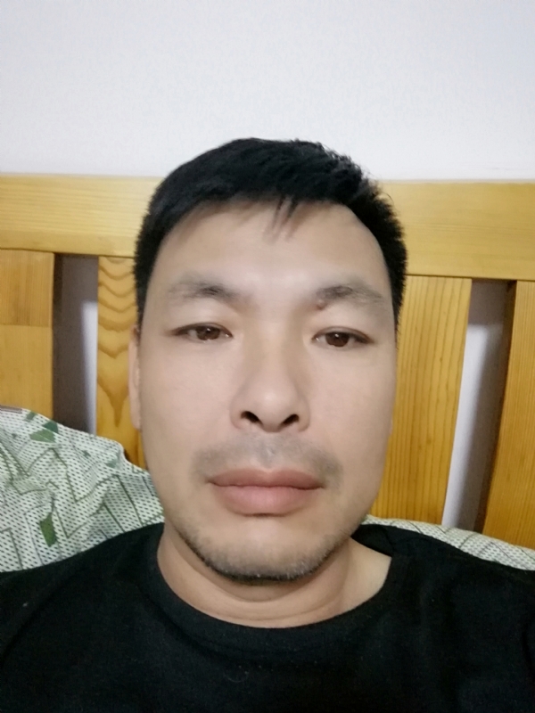 不爱当牛的第一张照片--哈尔滨相亲服务中心