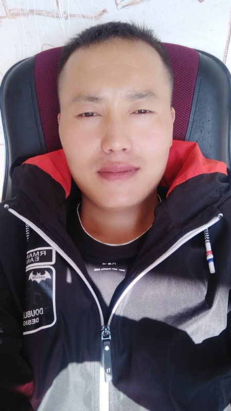 一花一世界的第三张照片--哈尔滨相亲服务中心