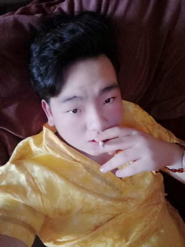 有心无力的第一张照片--哈尔滨相亲服务中心