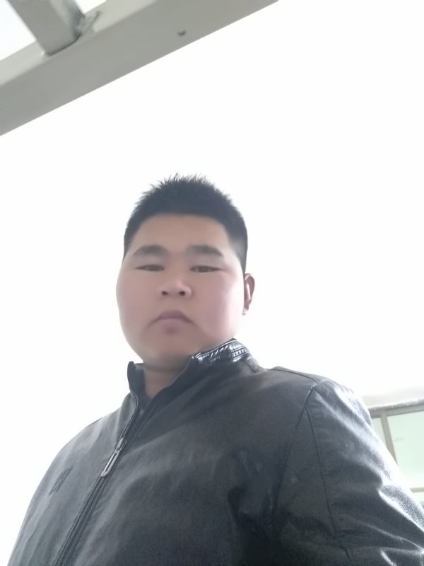 小哥的第一张照片--哈尔滨相亲服务中心