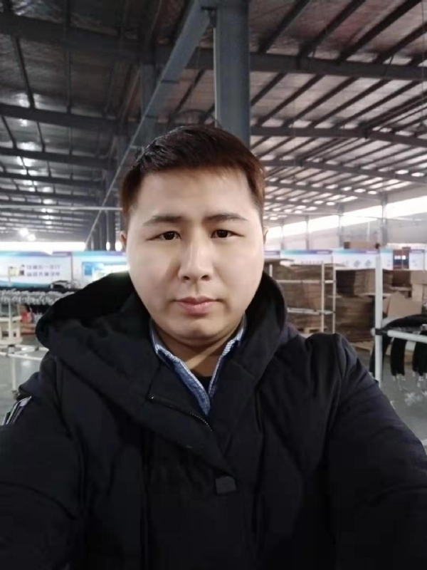 刀锋的第一张照片--哈尔滨相亲服务中心