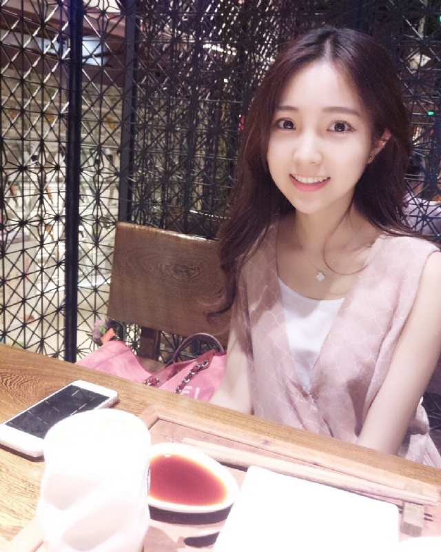 冰艳残阳的第二张照片--哈尔滨相亲服务中心