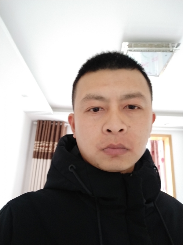 吴伟899的第一张照片--哈尔滨相亲服务中心