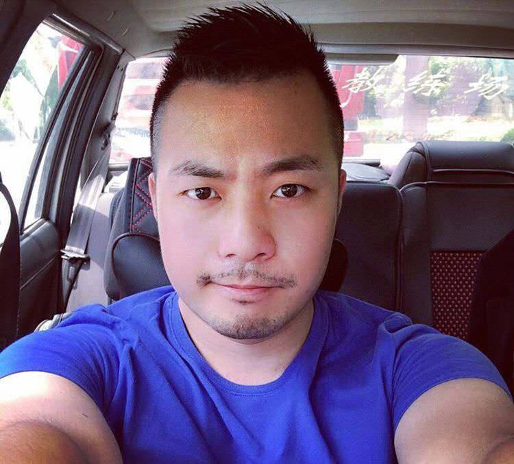 刘江平的第三张照片--哈尔滨相亲服务中心