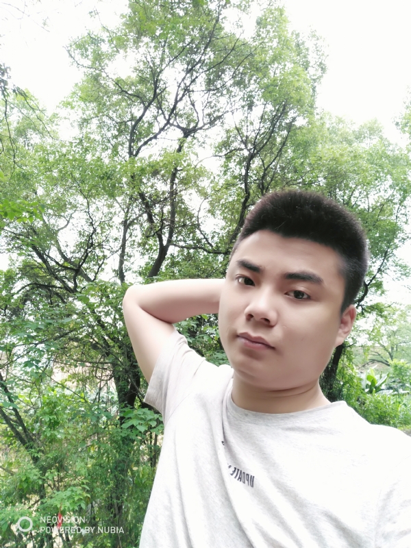 黄帅哥的第一张照片--哈尔滨相亲服务中心