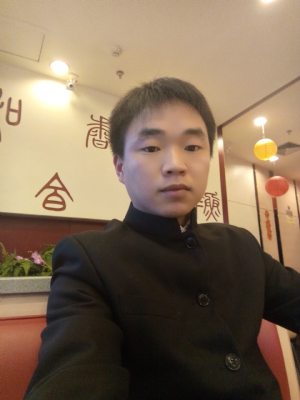 夜凉露沾衣的第一张照片--哈尔滨相亲服务中心