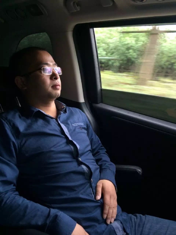 世界那么大的第三张照片--哈尔滨相亲服务中心