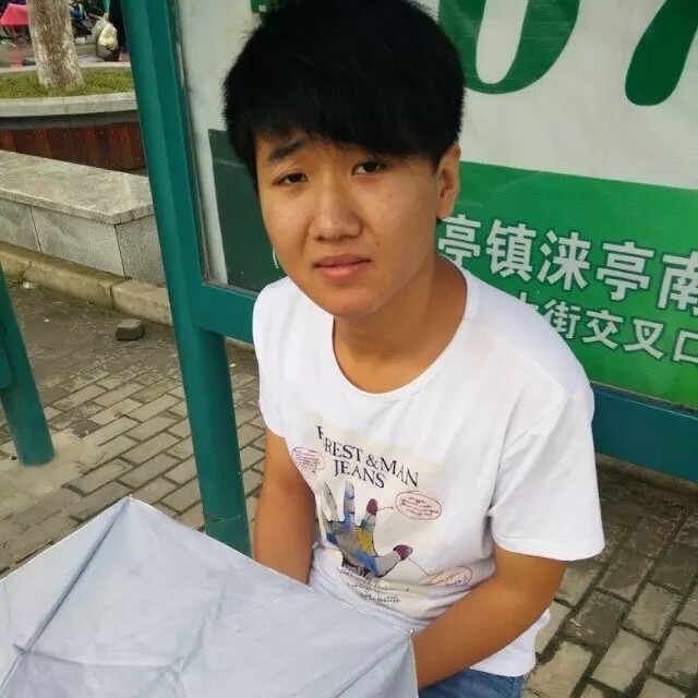 小丁的第一张照片--哈尔滨相亲服务中心