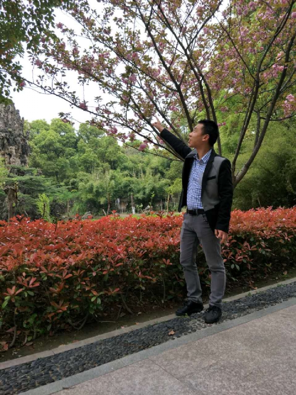 坦诚的第一张照片--哈尔滨相亲服务中心