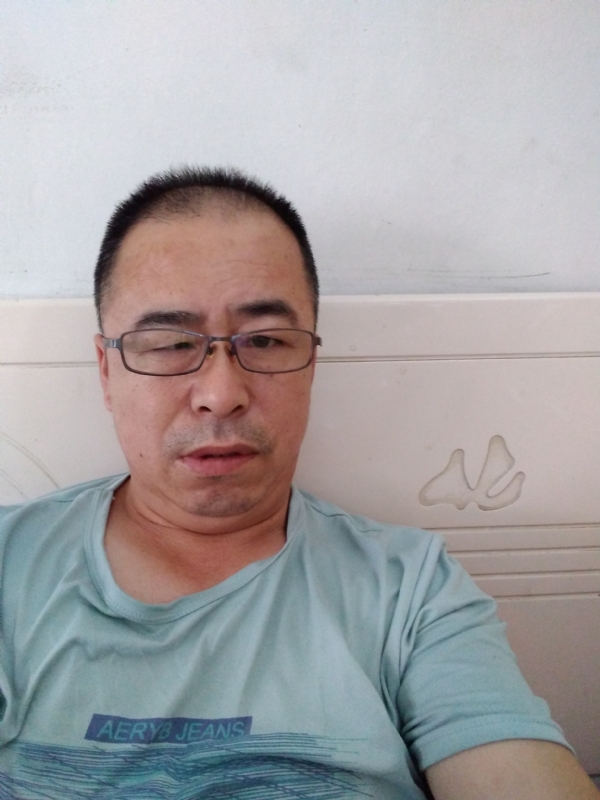 大叔的第一张照片--哈尔滨相亲服务中心