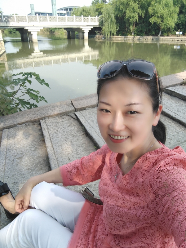 渴慕的第一张照片--哈尔滨相亲服务中心