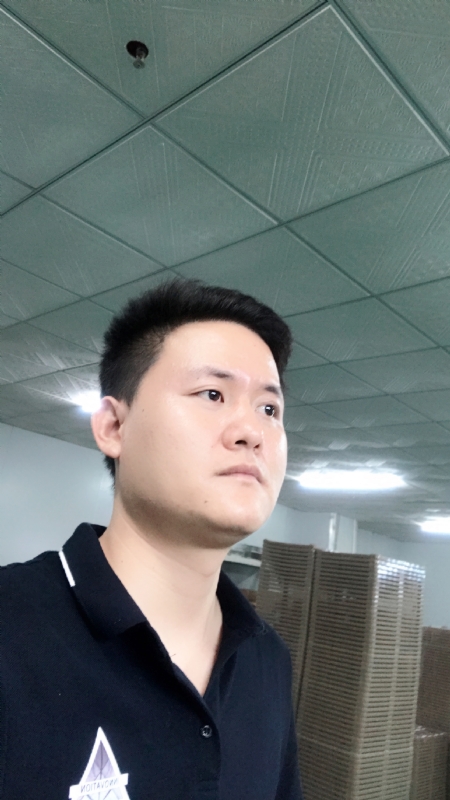 伟的第一张照片--哈尔滨相亲服务中心