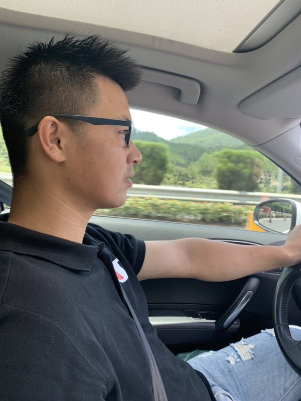 浪漫益友的第一张照片--哈尔滨相亲服务中心