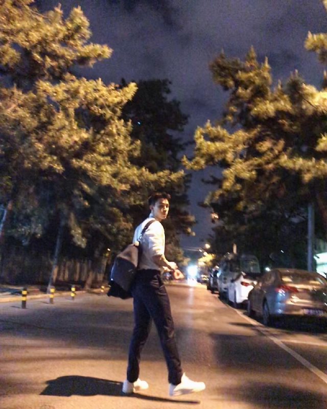 深海的第二张照片--哈尔滨相亲服务中心