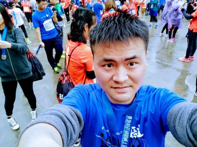 小五在跳舞的第一张照片--哈尔滨相亲服务中心