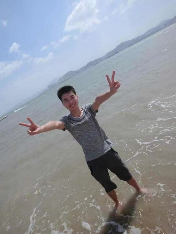 鱼头zzz的第二张照片--哈尔滨相亲服务中心