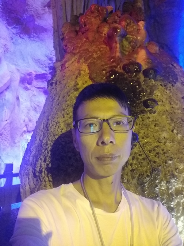 红叶的第一张照片--哈尔滨相亲服务中心