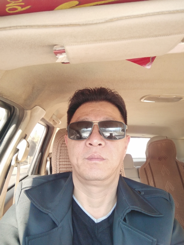 傲骨寒梅的第一张照片--哈尔滨相亲服务中心