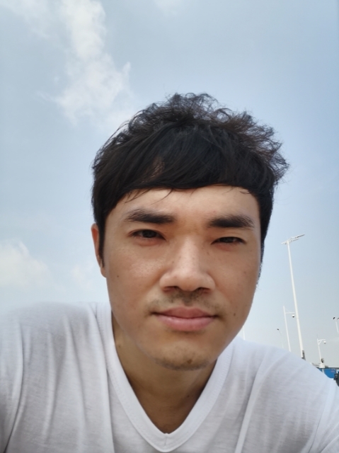 老实人的第一张照片--哈尔滨相亲服务中心