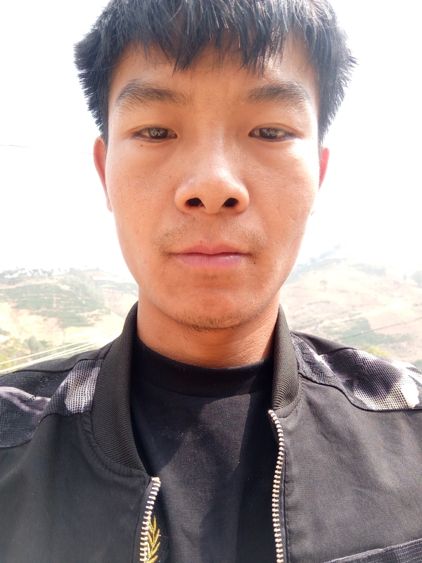 唐伟的第一张照片--哈尔滨相亲服务中心