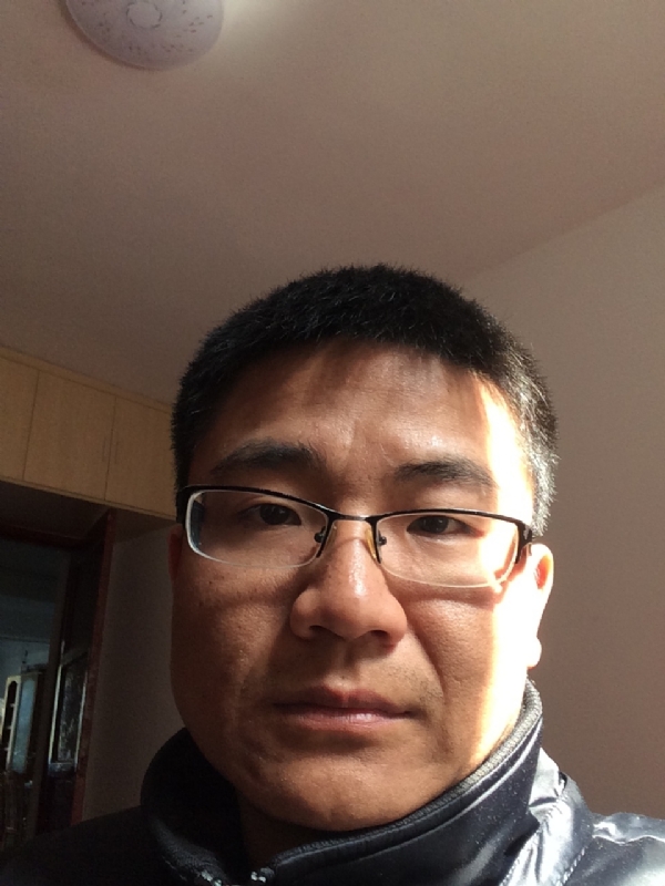 余浩浩的第一张照片--哈尔滨相亲服务中心