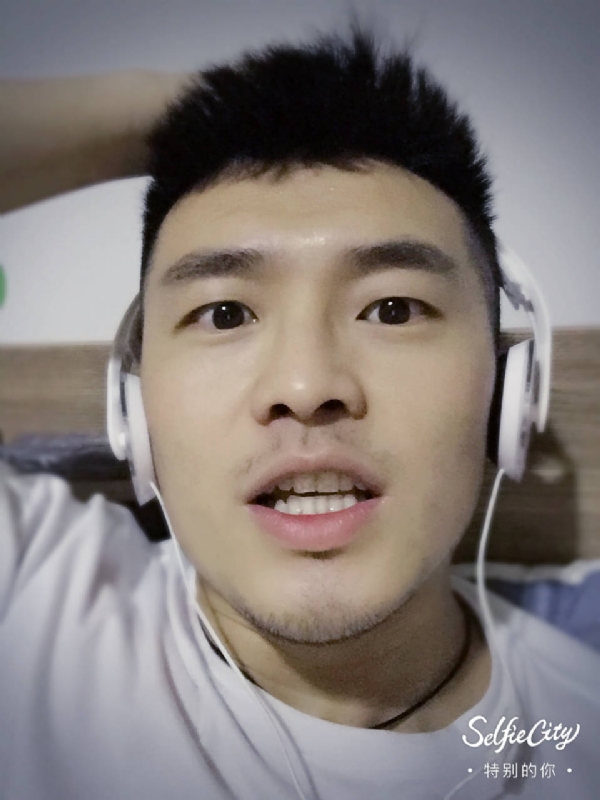 开心最好的第一张照片--哈尔滨相亲服务中心