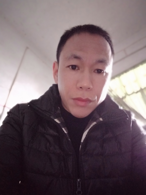 相信真爱的第一张照片--哈尔滨相亲服务中心