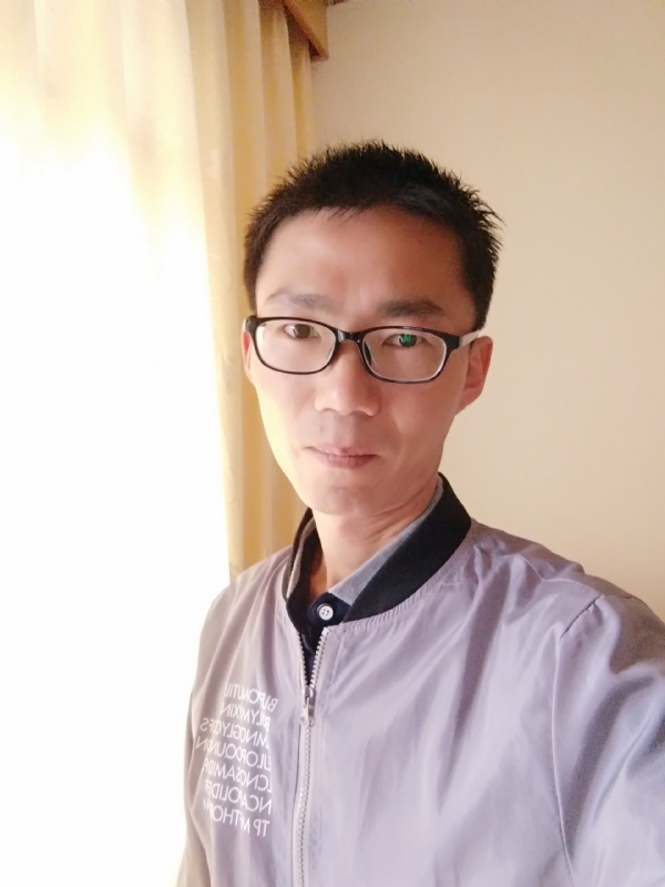 平凡的风的第二张照片--哈尔滨相亲服务中心