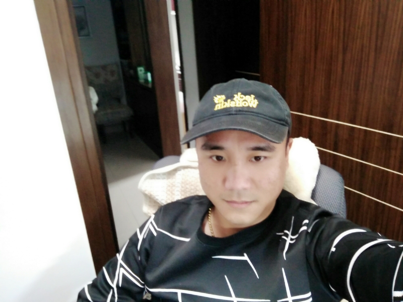 坚持我爱的第一张照片--哈尔滨相亲服务中心