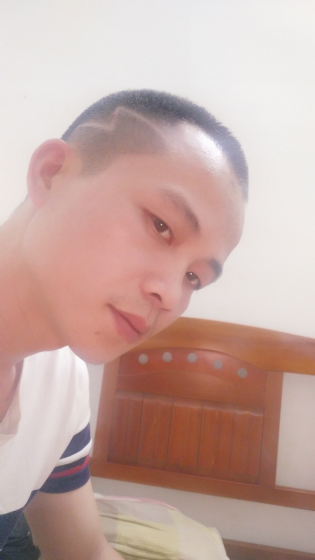 骑着蜗牛看世界的第一张照片--哈尔滨相亲服务中心