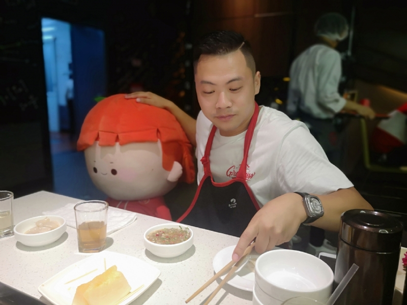 逆行的第一张照片--哈尔滨相亲服务中心