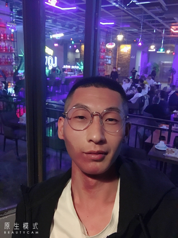 东北小伙的第一张照片--哈尔滨相亲服务中心