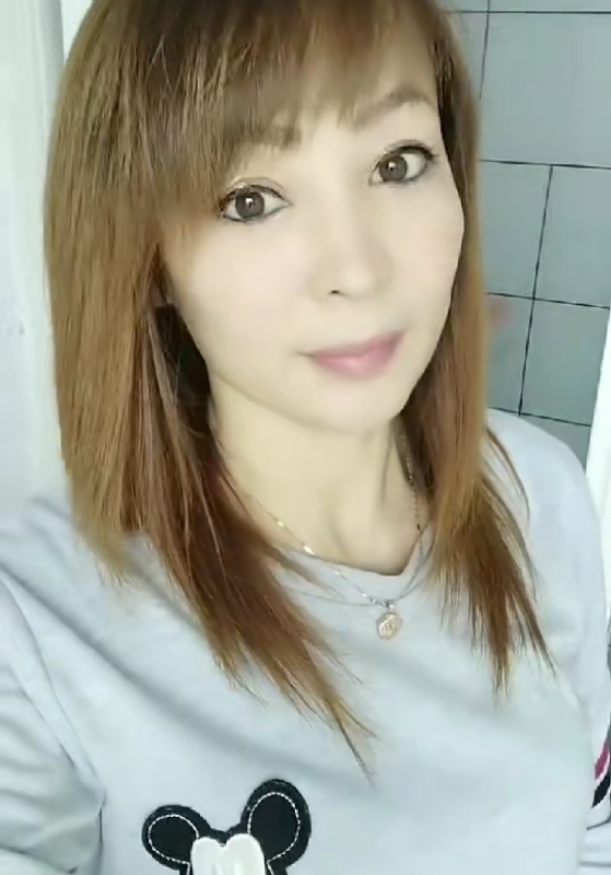 魅力白玲的第一张照片--哈尔滨相亲服务中心