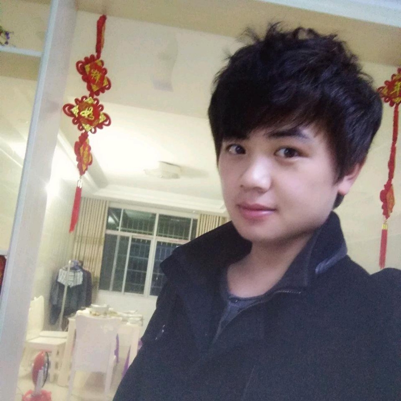 凤凰机器人卡卡老师的第一张照片--哈尔滨相亲服务中心