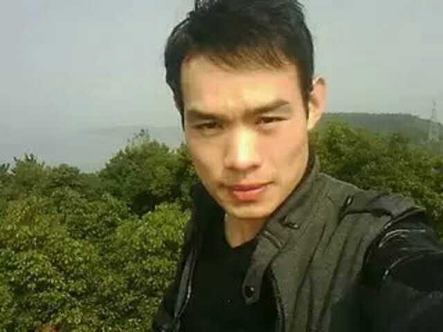 明镜的第一张照片--哈尔滨相亲服务中心