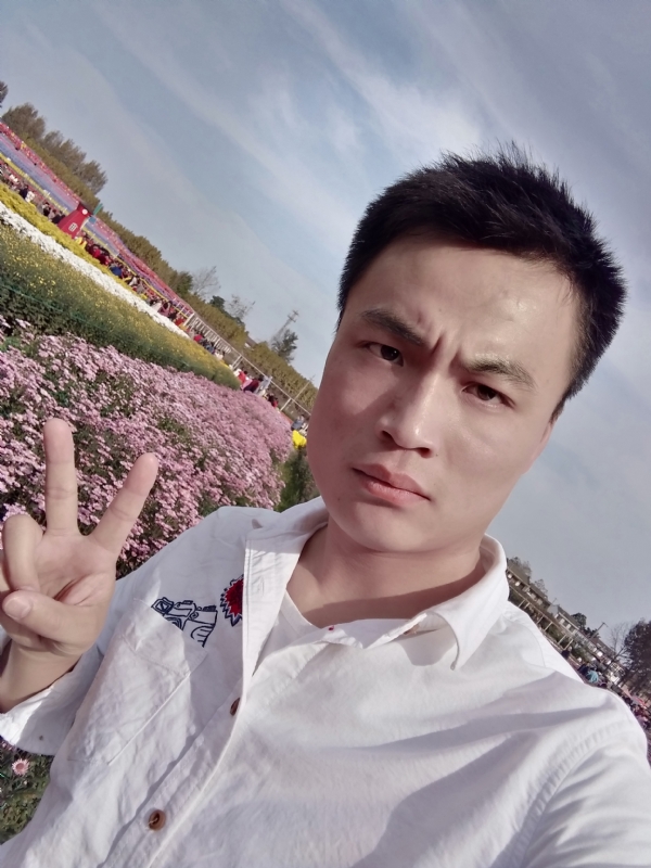 心碎无痕的第二张照片--哈尔滨相亲服务中心