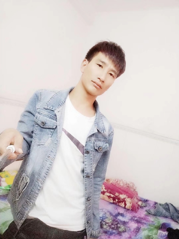 心好痛的第一张照片--哈尔滨相亲服务中心