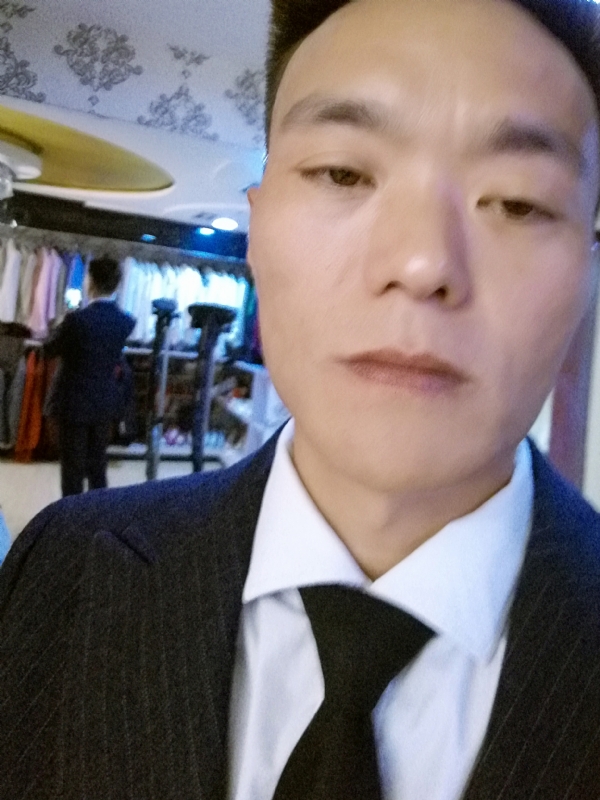 醉酒的蝴蝶的第二张照片--哈尔滨相亲服务中心