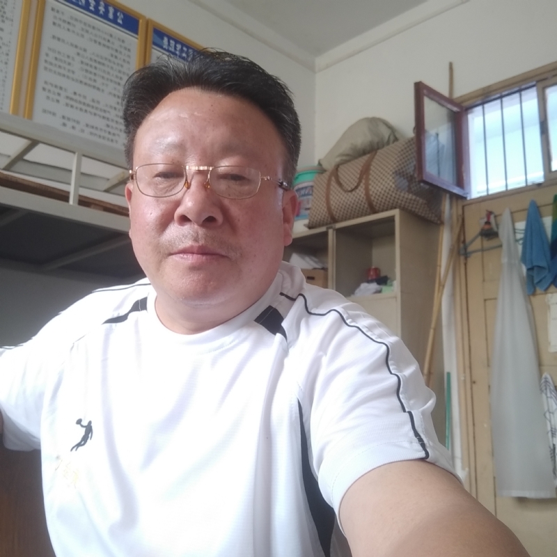 咣次次的第一张照片--哈尔滨相亲服务中心