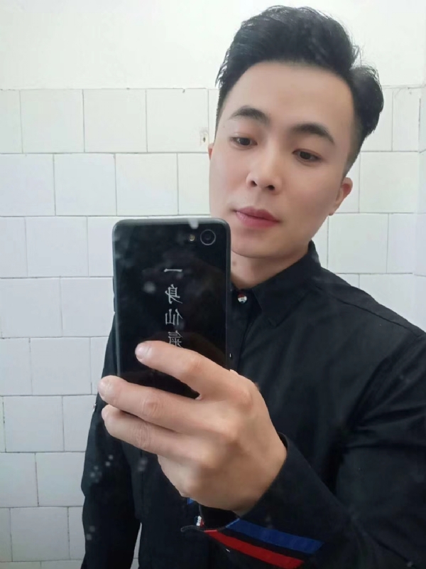 画地为牢的第一张照片--哈尔滨相亲服务中心